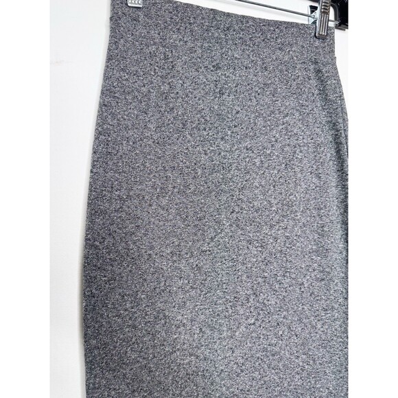 H&M Divided Basic Women’s Pencil Skirt Size Small Gray Jersey Stretch Pull On - Picture 3 of 3